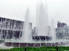 Brunnen vor dem Nahe des Friedensmuseum.