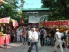 Souvenier- und Essensstände im Yasaka Schrein