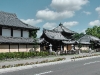 Vor dem Nishi Hongan-ji Tempel